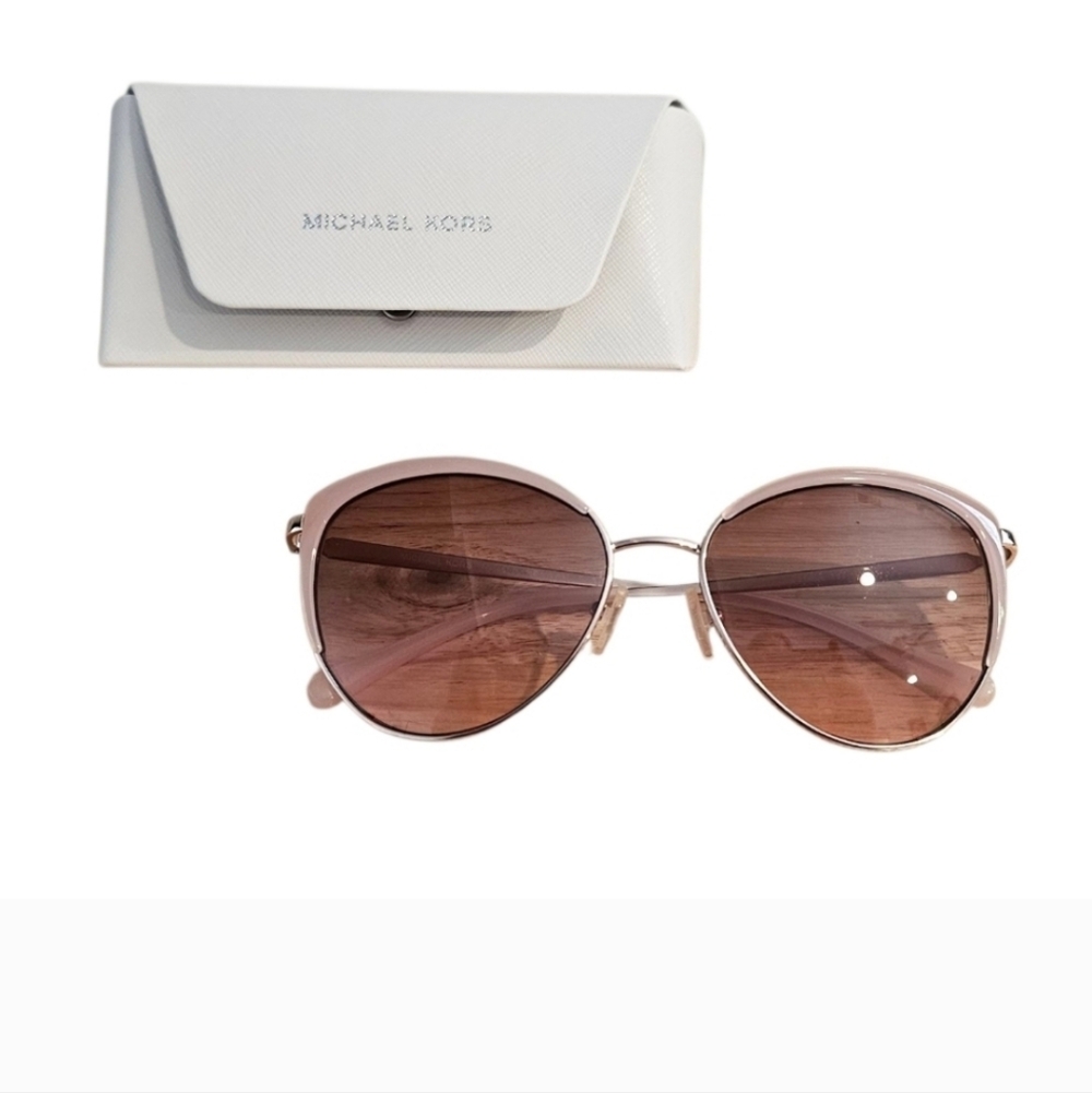 Michael Kors Women's Key Biscayne Rose Gold And Pink Cat Eye Sunglasses & Case - Picture 12 of 12